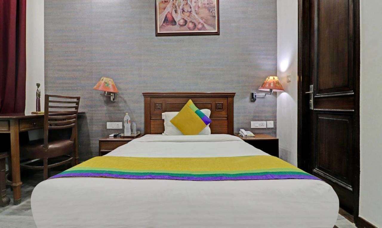 Itsy Hotels Hamlets Stay Noida Exteriör bild