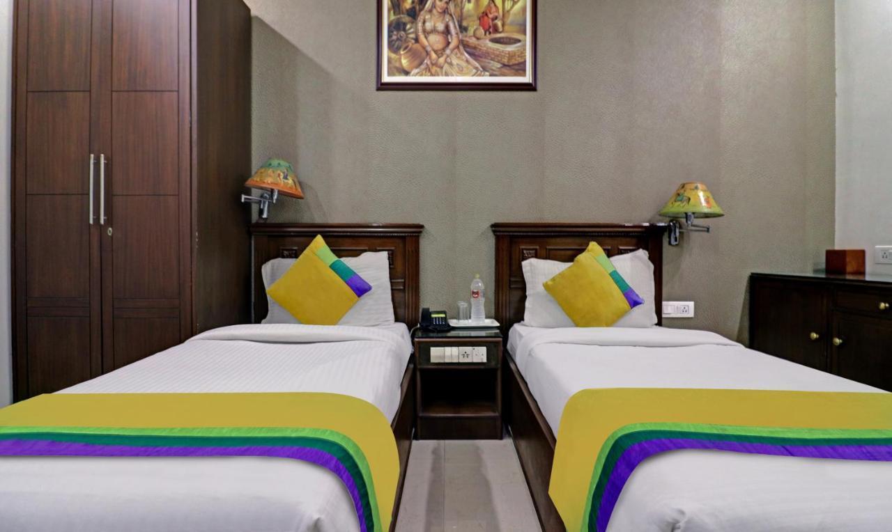 Itsy Hotels Hamlets Stay Noida Exteriör bild